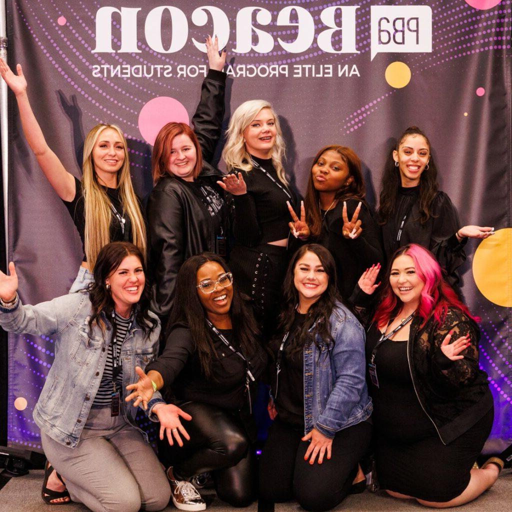 Image of a group of women posing at LBBET乐博 beacon event.